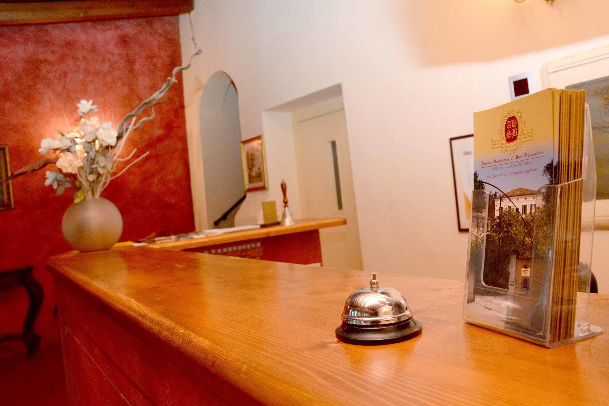 Albergo Dimora Storica Antica Hostelleria Crema Eksteriør billede